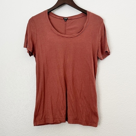 MONROW V Neck Studs Burnt Red XS - Picture 1 of 5